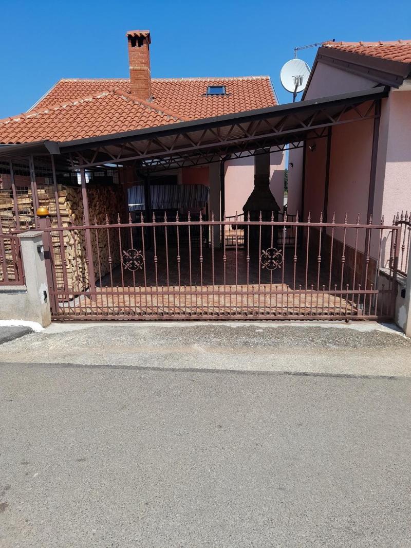 Apartman Jeger Умаг Экстерьер фото